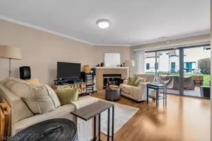 36 Carlisle Ct, Franklin Township, NJ 08873 - Photo 11