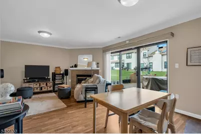 36 Carlisle Ct, Franklin Township, NJ 08873 - Photo 15