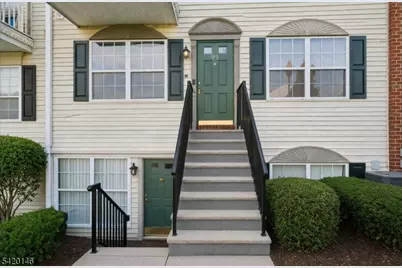 95 Vaughan Dr, Newark, NJ 07103 - Photo 15