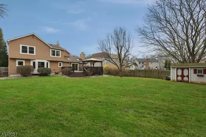 96 Beechwood Cir, Hillsborough Township, NJ 08844 - Photo 43