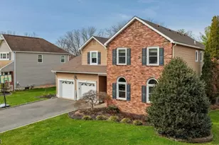 96 Beechwood Cir, Hillsborough Township, NJ 08844 - Photo 7