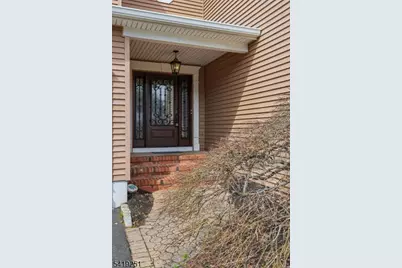 96 Beechwood Cir, Hillsborough Township, NJ 08844 - Photo 13