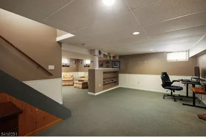 96 Beechwood Cir, Hillsborough Township, NJ 08844 - Photo 35