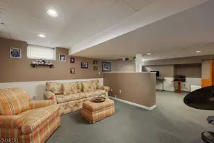 96 Beechwood Cir, Hillsborough Township, NJ 08844 - Photo 37