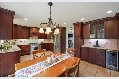 96 Beechwood Cir, Hillsborough Township, NJ 08844 - Photo 23