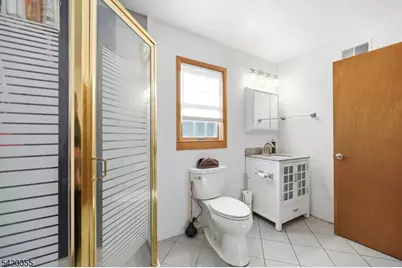 72 Hudson Dr, West Milford, NJ 07480 - Photo 17