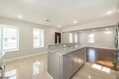 43 Perrin Ave #2, Pompton Lakes, NJ 07442 - Photo 5