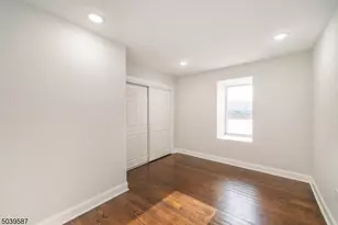 43 Perrin Ave, Pompton Lakes, NJ 07442 - Photo 13