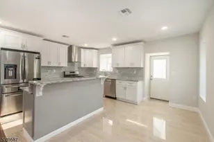 43 Perrin Ave, Pompton Lakes, NJ 07442 - Photo 7