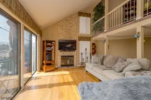 3334 Bloomingdale Dr, Hillsborough Township, NJ 08844 - Photo 11