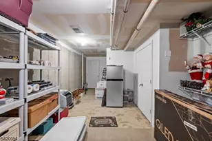 9 Goffle Brook Ct, Hawthorne, NJ 07506 - Photo 29