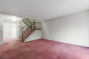 1 Tree Top Rd, Middlesex, NJ 08846 - Photo 7