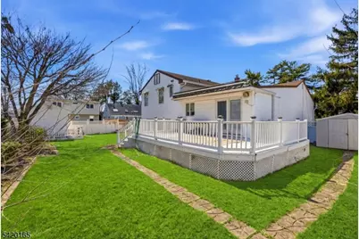 131 Walnut Ave, Clark Township, NJ 07066 - Photo 29