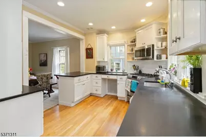 93 Lafayette Ave, Chatham, NJ 07928 - Photo 11