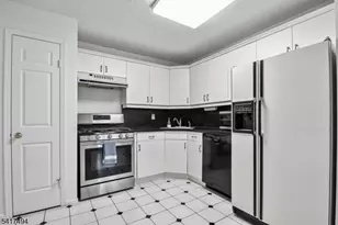 23 Karam Cir, West Orange Township, NJ 07052 - Photo 11