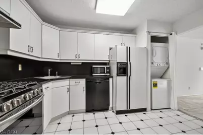 23 Karam Cir, West Orange Township, NJ 07052 - Photo 13