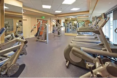 8100 River Rd #210, North Bergen, NJ 07047 - Photo 21