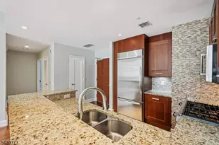 8100 River Rd, North Bergen, NJ 07047 - Photo 7