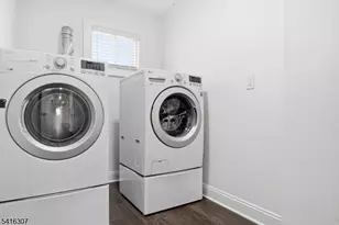 44 Manor Rd, Livingston, NJ 07039 - Photo 39