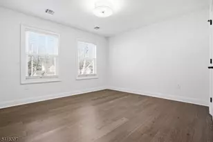 44 Manor Rd, Livingston, NJ 07039 - Photo 27