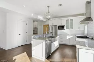 44 Manor Rd, Livingston, NJ 07039 - Photo 11