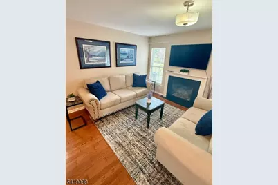 175 Old Farm Dr, Allamuchy Township, NJ 07838 - Photo 7