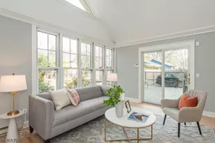 14 Burnside St, Montclair, NJ 07043 - Photo 15