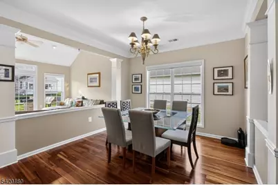 314 Biltmore Ln, Franklin Township, NJ 08873 - Photo 9