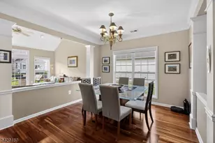 314 Biltmore Ln, Franklin Township, NJ 08873 - Photo 9