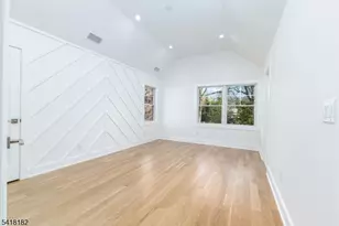 100 Van Doren Ave, Chatham, NJ 07928 - Photo 11