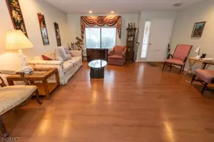 264B Crosse Dr, Monroe Township, NJ 08831 - Photo 5