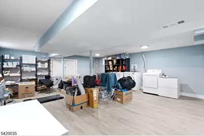 247 E 7th Ave, Roselle, NJ 07203 - Photo 39