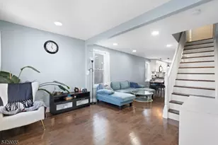 247 E 7th Ave, Roselle, NJ 07203 - Photo 9