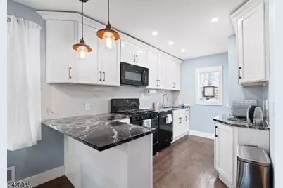 247 E 7th Ave, Roselle, NJ 07203 - Photo 23