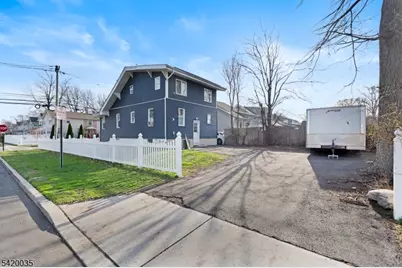 247 E 7th Ave, Roselle, NJ 07203 - Photo 7