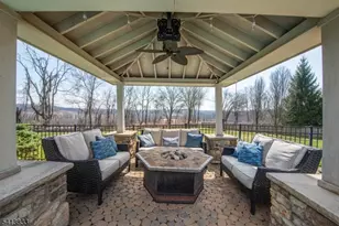 5 Tracey Ln, Mount Olive, NJ 07828 - Photo 3