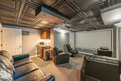 5 Tracey Ln, Mount Olive, NJ 07828 - Photo 33