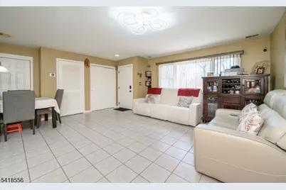 235 Dakota St, Paterson, NJ 07503 - Photo 5