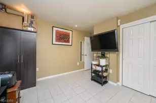 235 Dakota St, Paterson, NJ 07503 - Photo 17