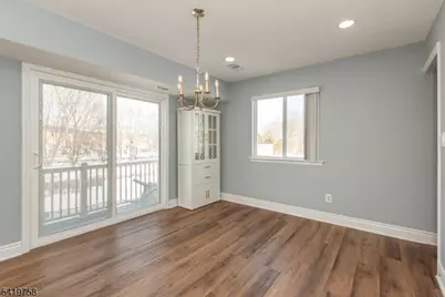 56 Woods Edge Dr, Roxbury Township, NJ 07876 - Photo 5