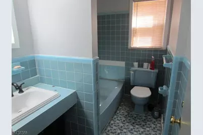 2 Evelyn Ct, Maplewood, NJ 07040 - Photo 11