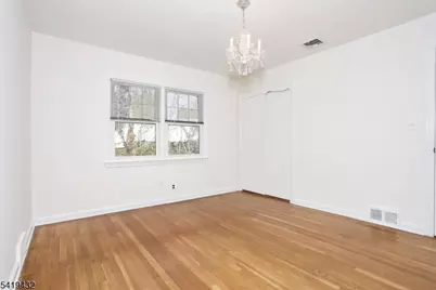 1503 Everett Ter, Fair Lawn, NJ 07410 - Photo 9