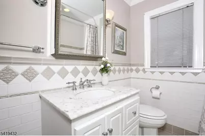 1503 Everett Ter, Fair Lawn, NJ 07410 - Photo 11