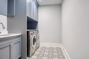 77 Elmwood Dr, Livingston, NJ 07039 - Photo 29