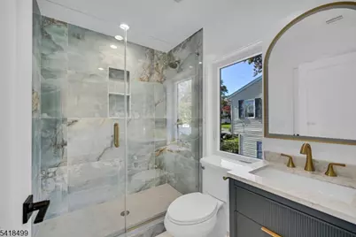 77 Elmwood Dr, Livingston, NJ 07039 - Photo 27