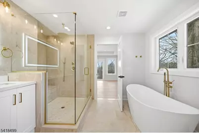 77 Elmwood Dr, Livingston, NJ 07039 - Photo 23