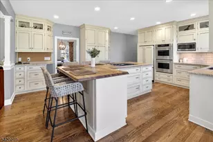 111 Red Oak Way, Montgomery Township, NJ 08502 - Photo 17