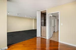 1 Claridge Dr, Verona, NJ 07044 - Photo 9