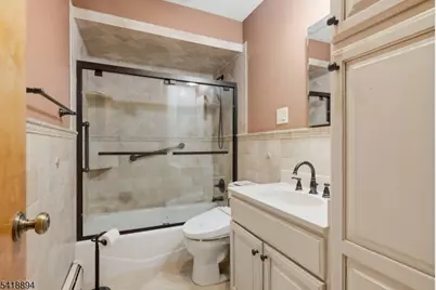 24 Maple Ave, Waldwick, NJ 07463 - Photo 31