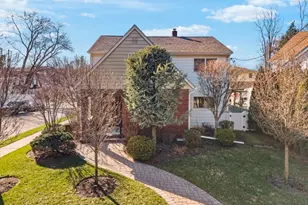 24 Maple Ave, Waldwick, NJ 07463 - Photo 3